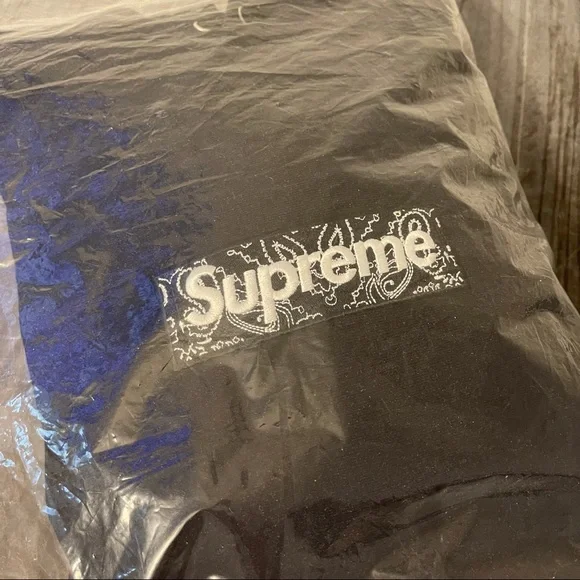 Supreme Paisley Box Logo Hoodie (Black)